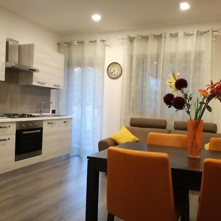 La Casa Di Ale Apartment Ачи Кастело Екстериор снимка